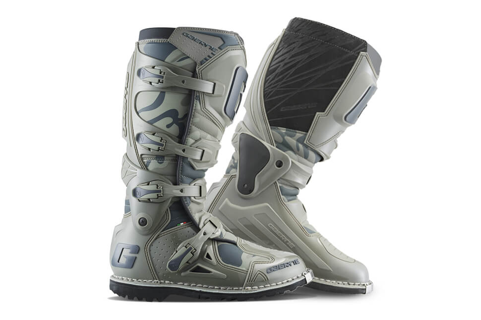 ファストバック エンデューロソール トゥループ