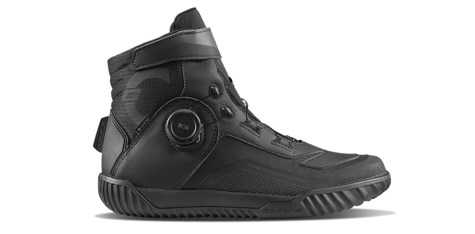 Gブレイブ ゴアテックス