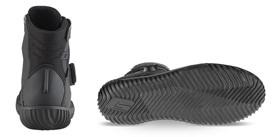 Gブレイブ ゴアテックス